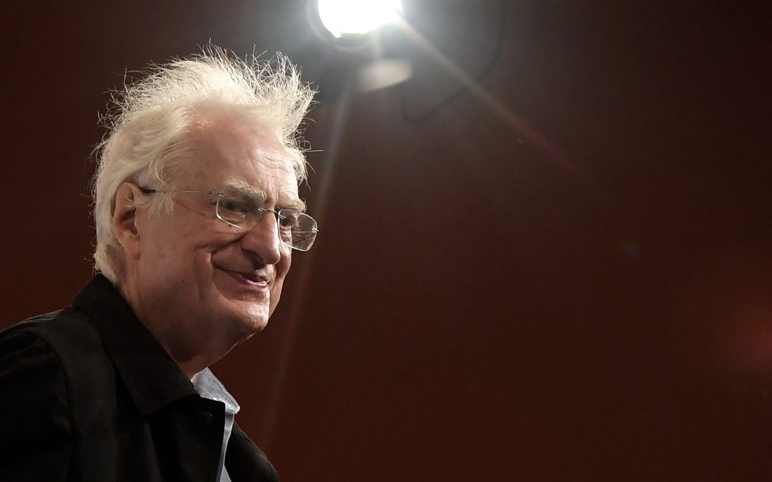 Disparition de Bertrand Tavernier, nouveaux confinements locaux : le résumé de la semaine