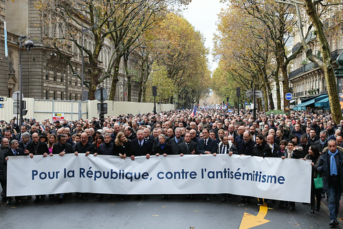 182 000 personnes ont défilé contre l’antisémitisme ; Rencontre entre Joe Biden et Xi Jinping : le résumé de la semaine