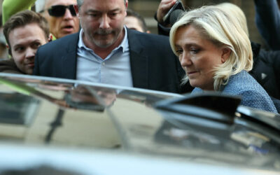 Marine Le Pen condamnée et inéligible pendant cinq ans – Tempête fiscale de Donald Trump : le résumé de la semaine